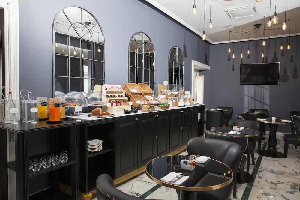 Boutique Hotel Metro 900 Napoli Eksteriør billede
