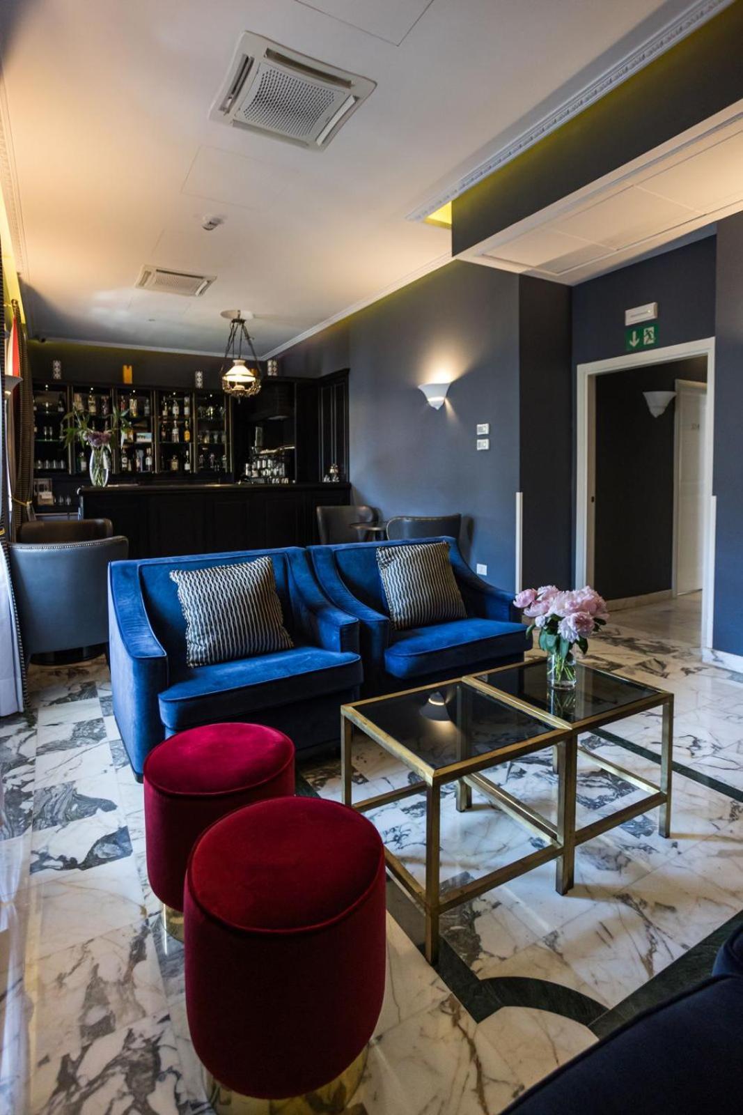 Boutique Hotel Metro 900 Napoli Eksteriør billede